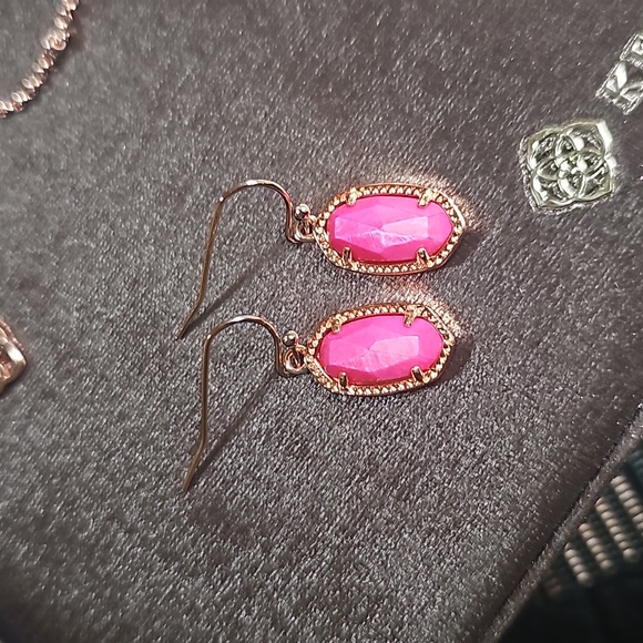 NEW! Kendra Scott Set with Box - Picture 4 of 8